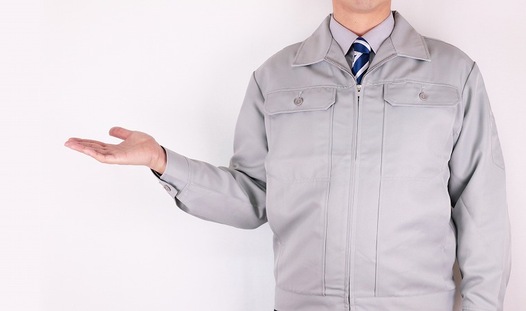 提案する作業員